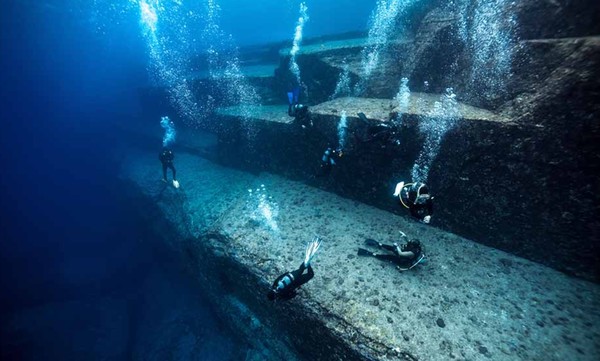 Misteri Monumen Yonaguni