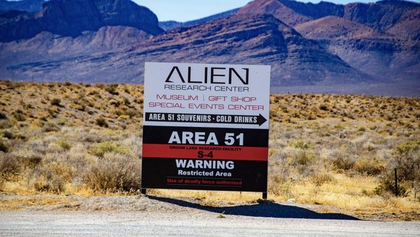 Misteri Area 51